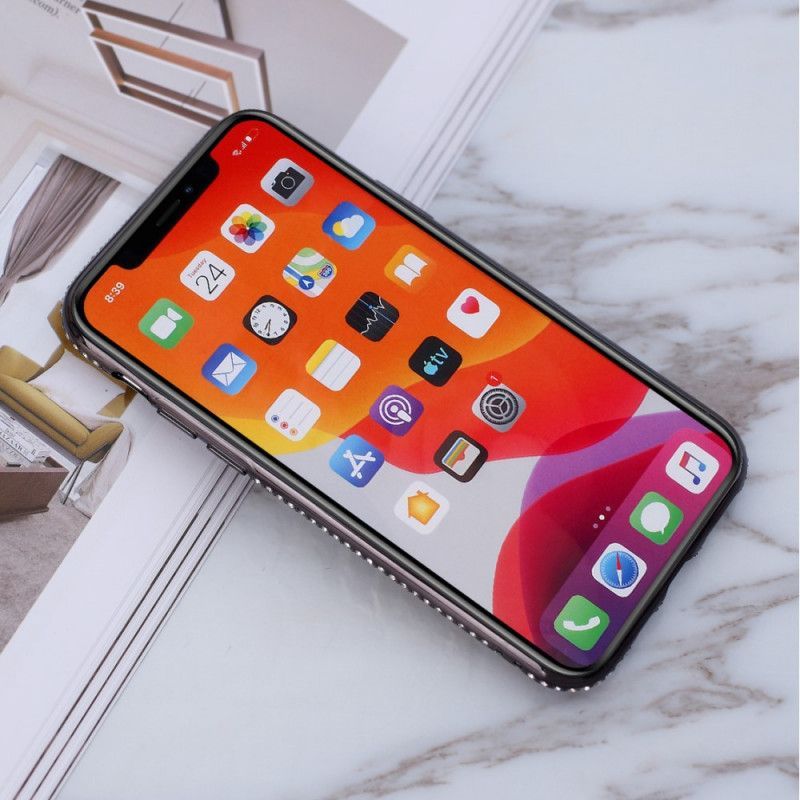 Κάλυμμα iPhone 11 Pro Μαύρο Πούλιες Και Δαχτυλίδι Με Διαμάντια